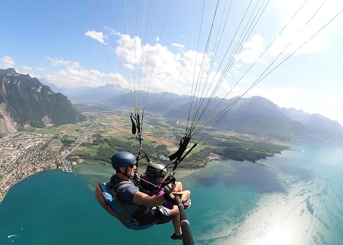 民宿 Martine's Cosy Guestroom With Private Bath Near Montreux *