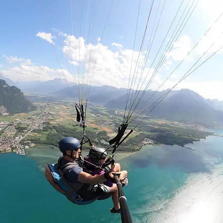 בית אירוח Martine's Cosy Guestroom With Private Bath Near Montreux *